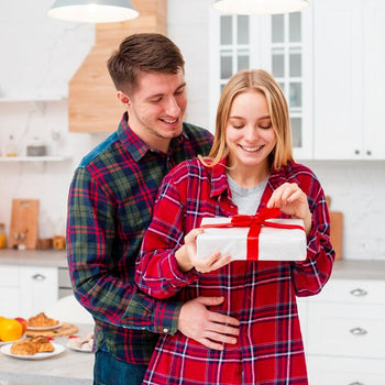 Anniversary Gifts for Homemaker