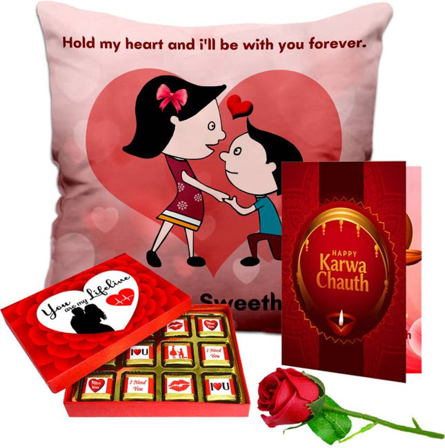 Sweet and romantic couple chocolate gifts
Chocolate gift baskets for couples
Valentine's Day chocolate heart for couples
Couple chocolate and teddy bear gift
