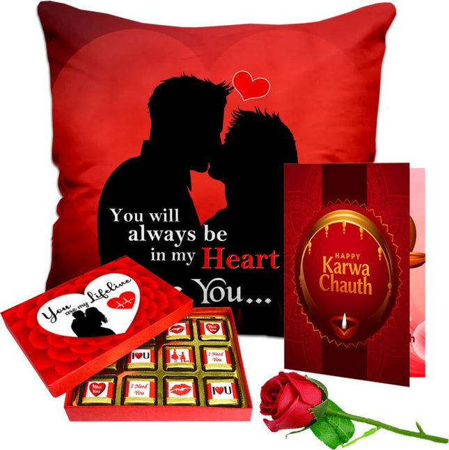 Chocolate and dessert gift for couples
Chocolate-covered almonds for couples
