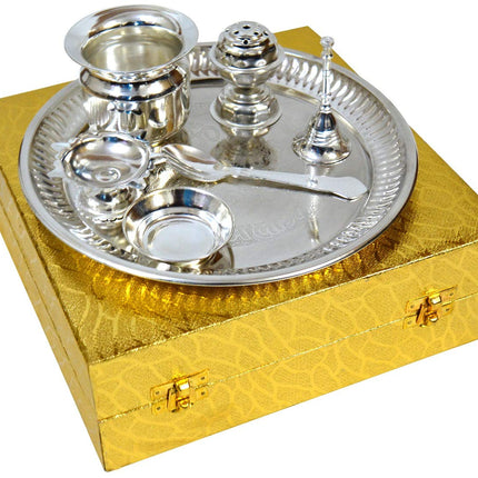 Rakhi thali for sister
Silver Rakhi thali
Golden Rakhi thali
Handmade Rakhi puja thali